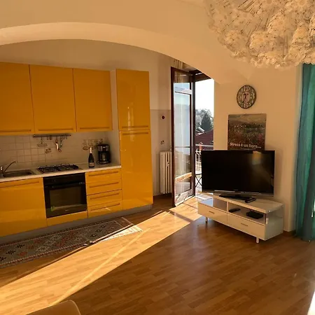 Giuse Apartment